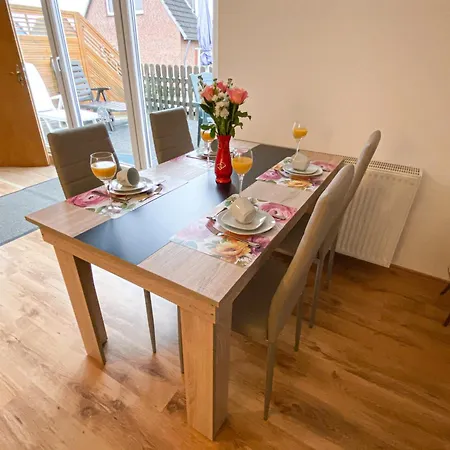 Apartamento Kuehl - In Lage Mit Sonniger Dachterrasse Kellenhusen