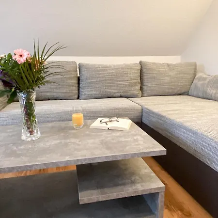Apartamento Kuehl - In Lage Mit Sonniger Dachterrasse Kellenhusen